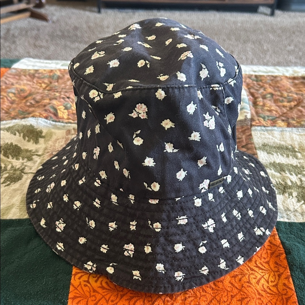 Billabong Black Floral Bucket Hat